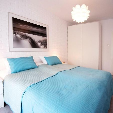 Lato Apartament Solna 11C Z Garazem Kolobrzeg Ngoại thất bức ảnh