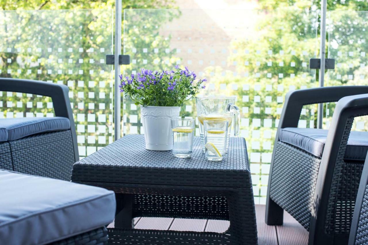 Lato Apartament Solna 11C Z Garazem Kolobrzeg Ngoại thất bức ảnh